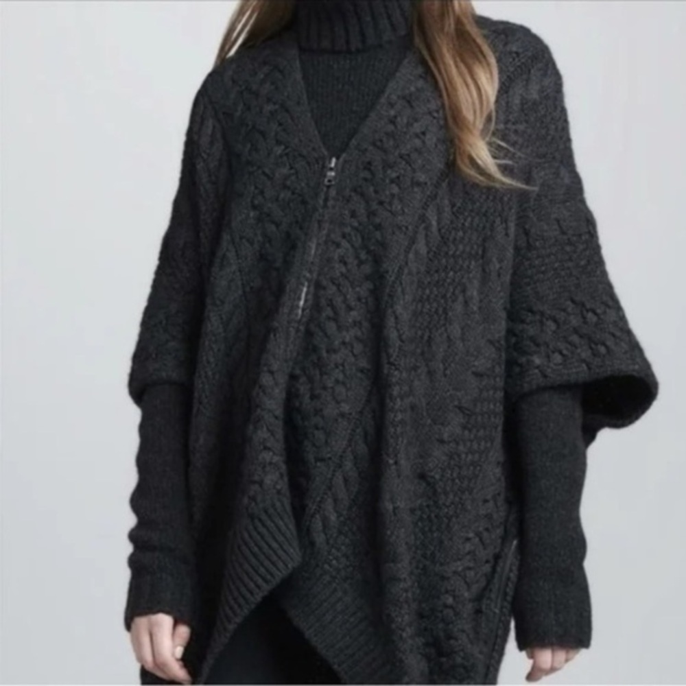 VINCE CABLE KNIT OVERSIZED ZIP UP CONVERTIBLE PONCHO SIZE XS